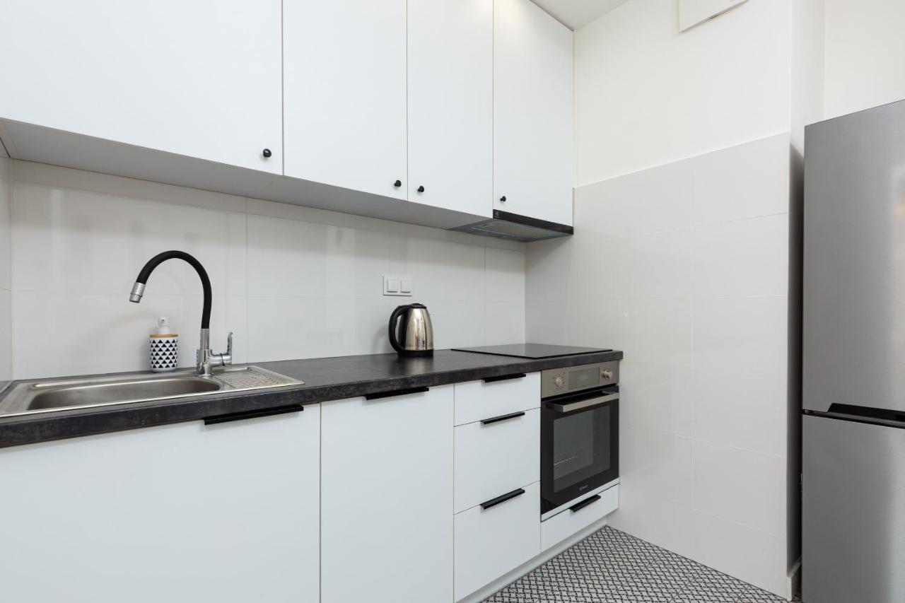 Metro Bielany Apartments By Noclegi Renters 华沙 外观 照片