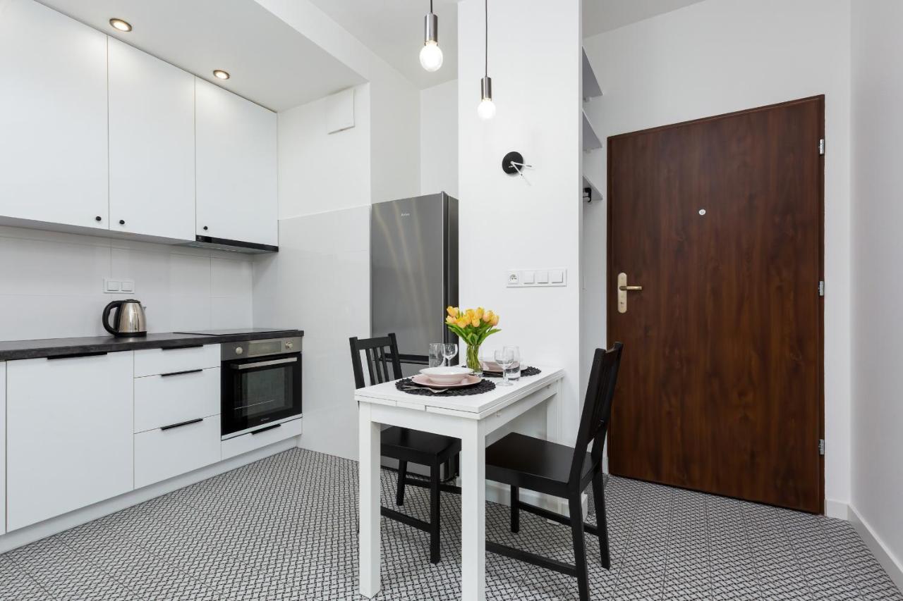 Metro Bielany Apartments By Noclegi Renters 华沙 外观 照片