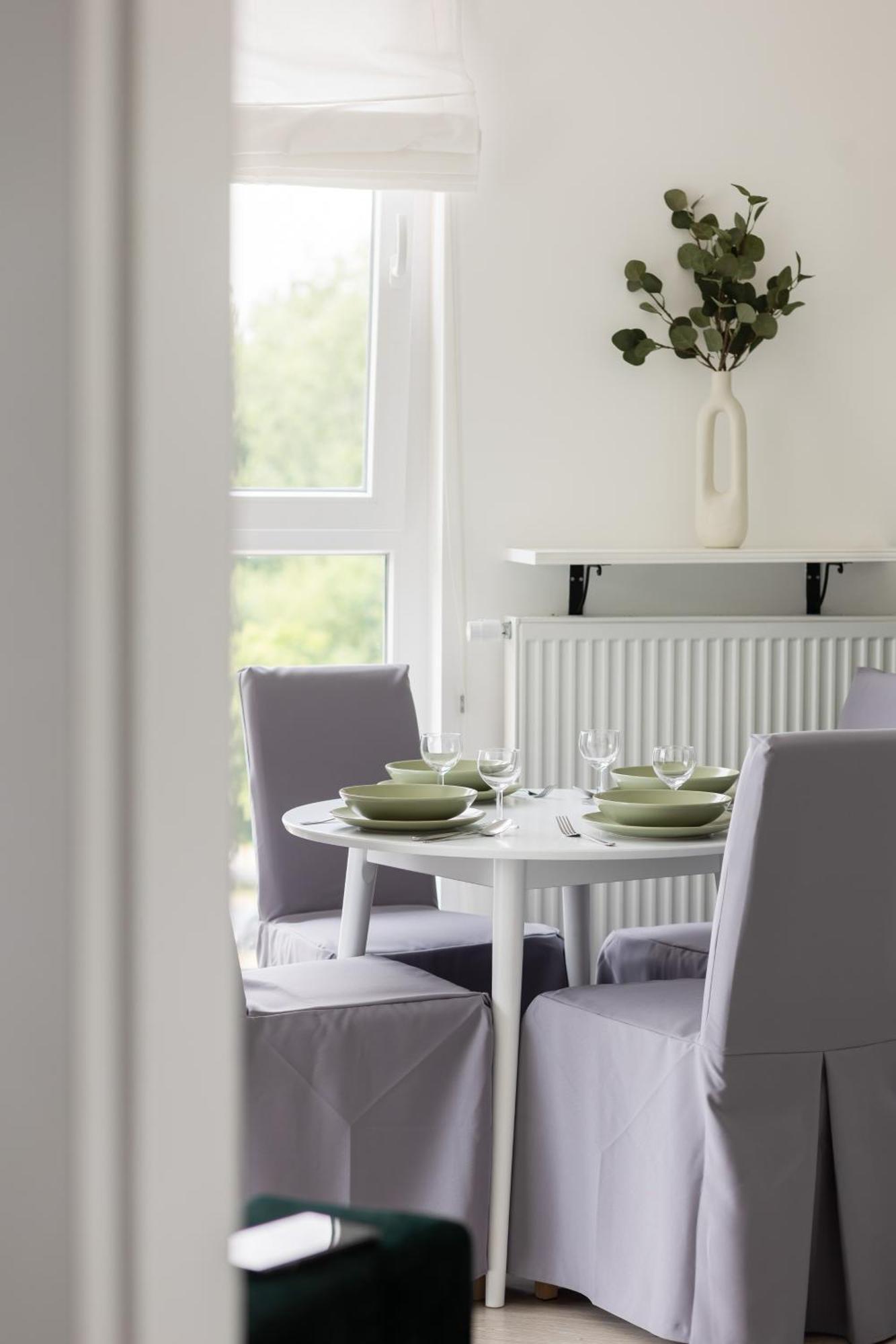 Metro Bielany Apartments By Noclegi Renters 华沙 外观 照片