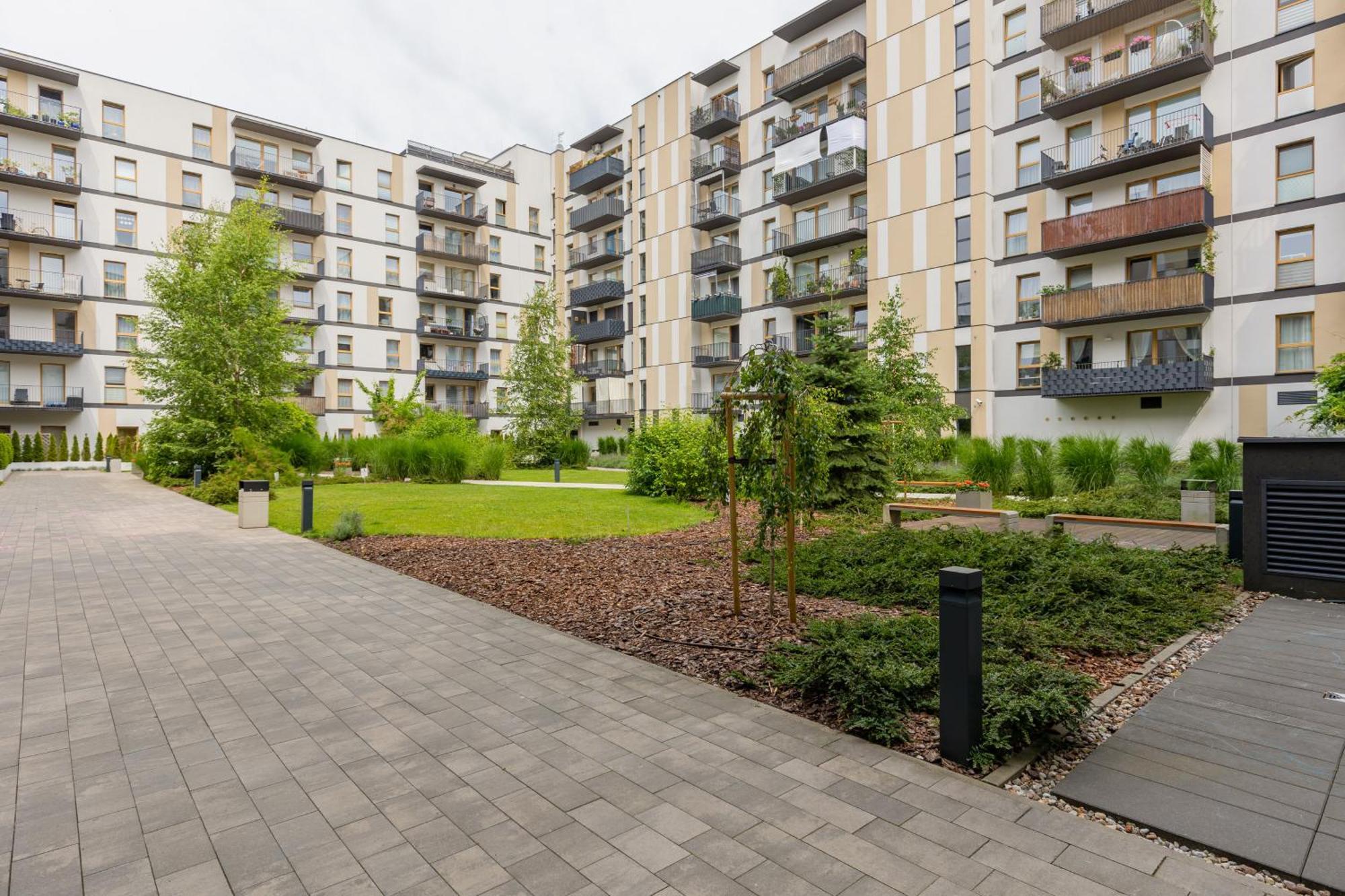 Metro Bielany Apartments By Noclegi Renters 华沙 外观 照片