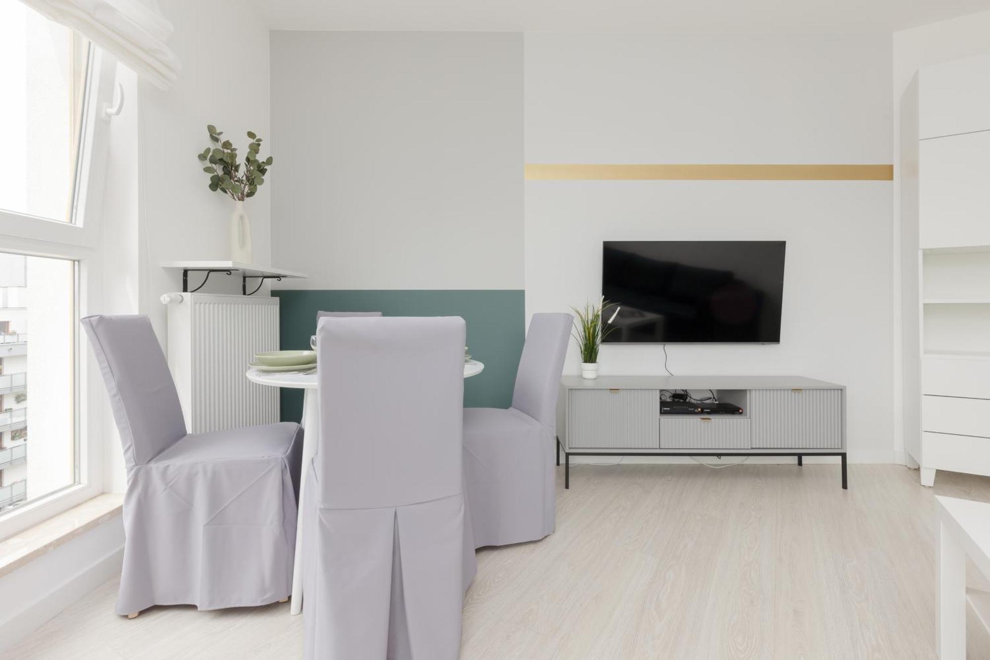 Metro Bielany Apartments By Noclegi Renters 华沙 外观 照片
